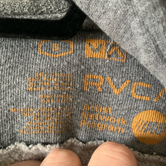 RVCA Hoodie - Picture 6 of 9